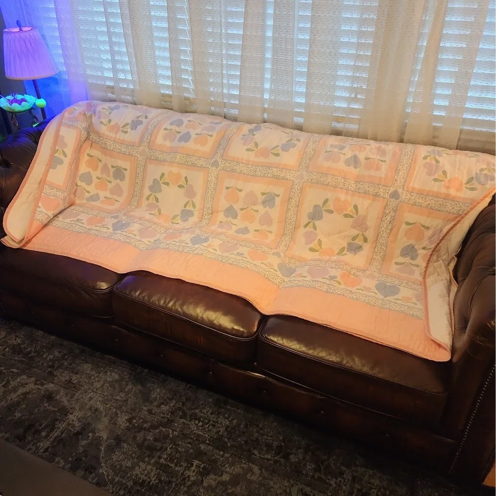 Patchwork Grandma Country Cottage Farmhouse Quilt Coverlet Hearts Queen Pink VTG